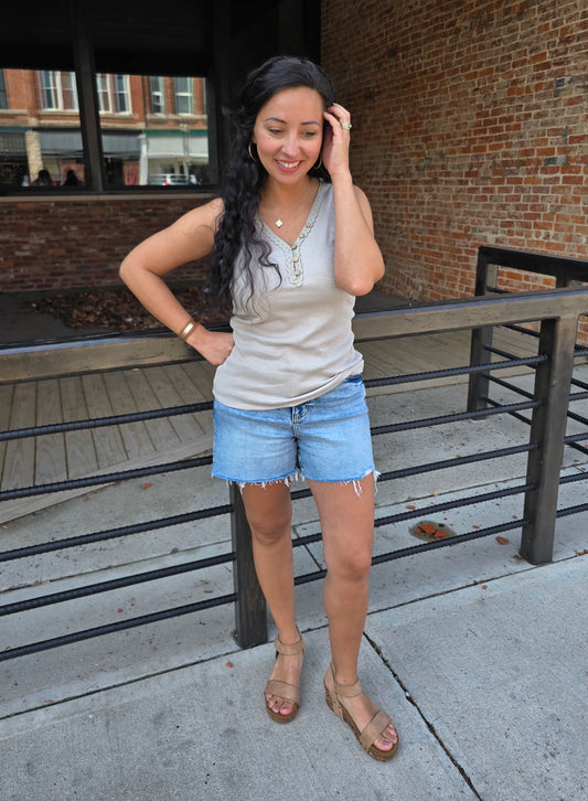 Ribbed V-Neck Short Sleeve