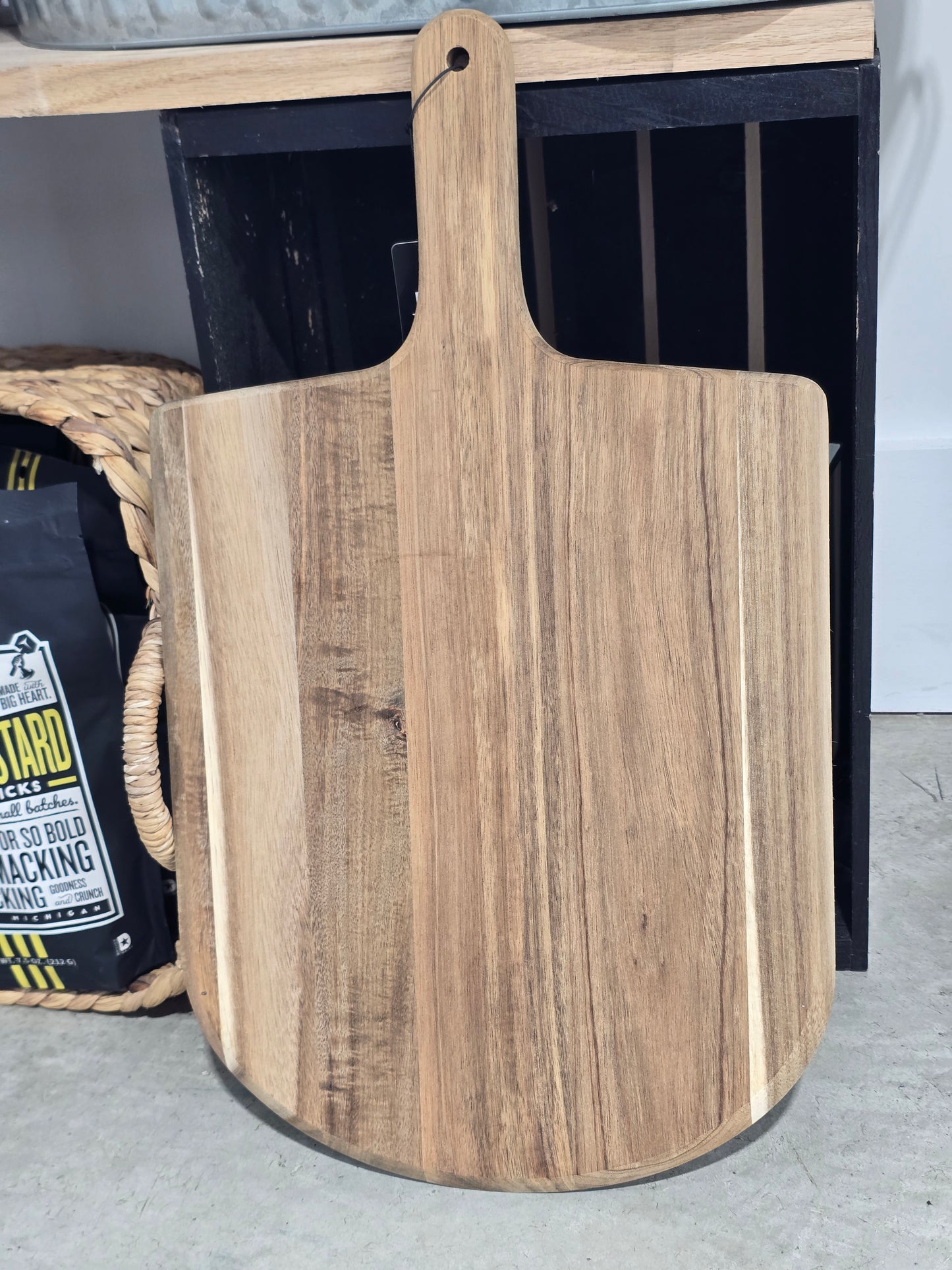 Acacia Wooden Pizza Board