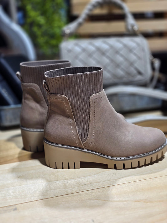 Magnolia Cuffed Bootie