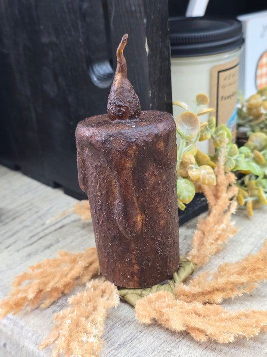 Brown Twisty Flame Pillar