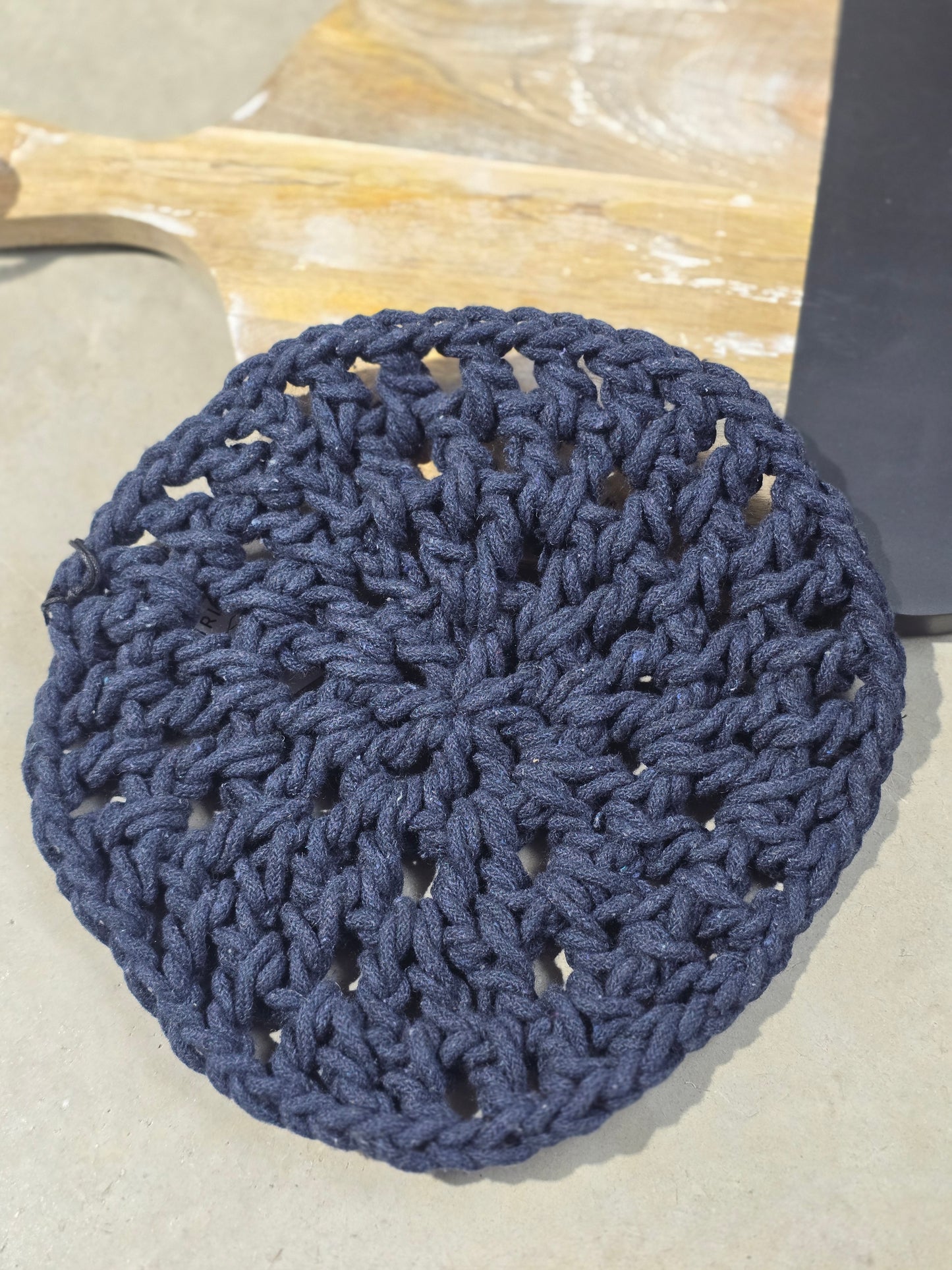 Midnight Knotted Trivet