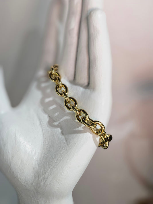 Bold Oval Link -Gold