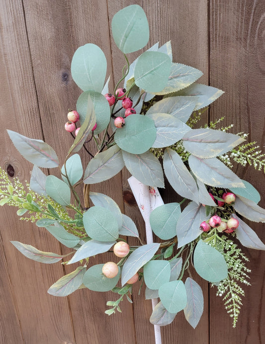 14" Green & Pink Mixed Leaves W/ Berries Candle Ring