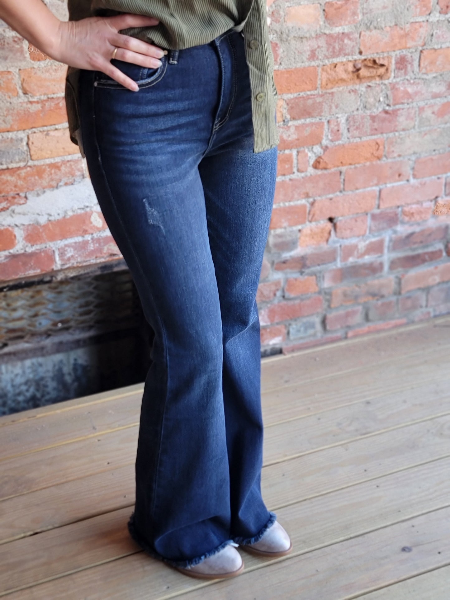 High Rise Vintage Frayed Hem Flare Jeans