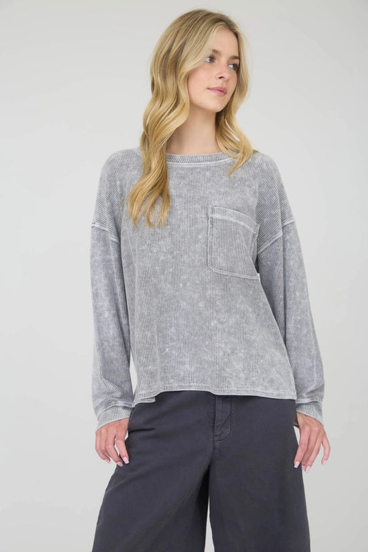 Washed Pocket Grey Top