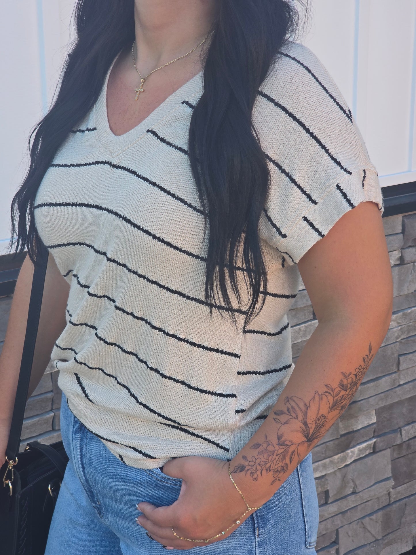 Stripe V Neck Cuffed Short Sleeve Knit Top
