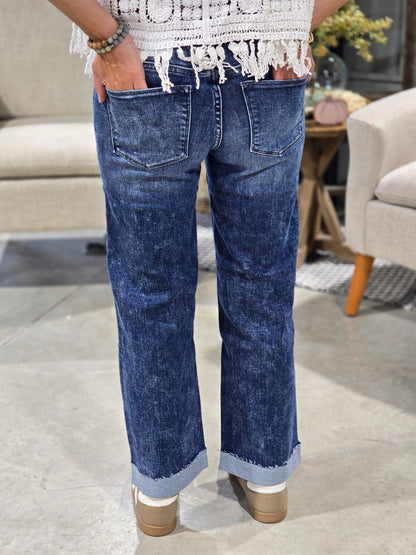 Mid Rise Loose Straight w/ Cuffed Hem Jeans