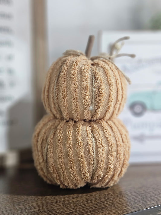 Dusty Orange Pumpkin Stack
