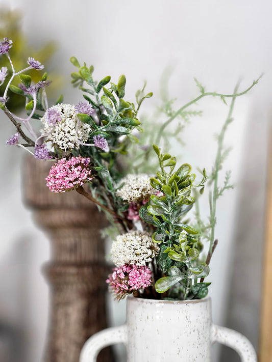 Pink/white Ball Pick