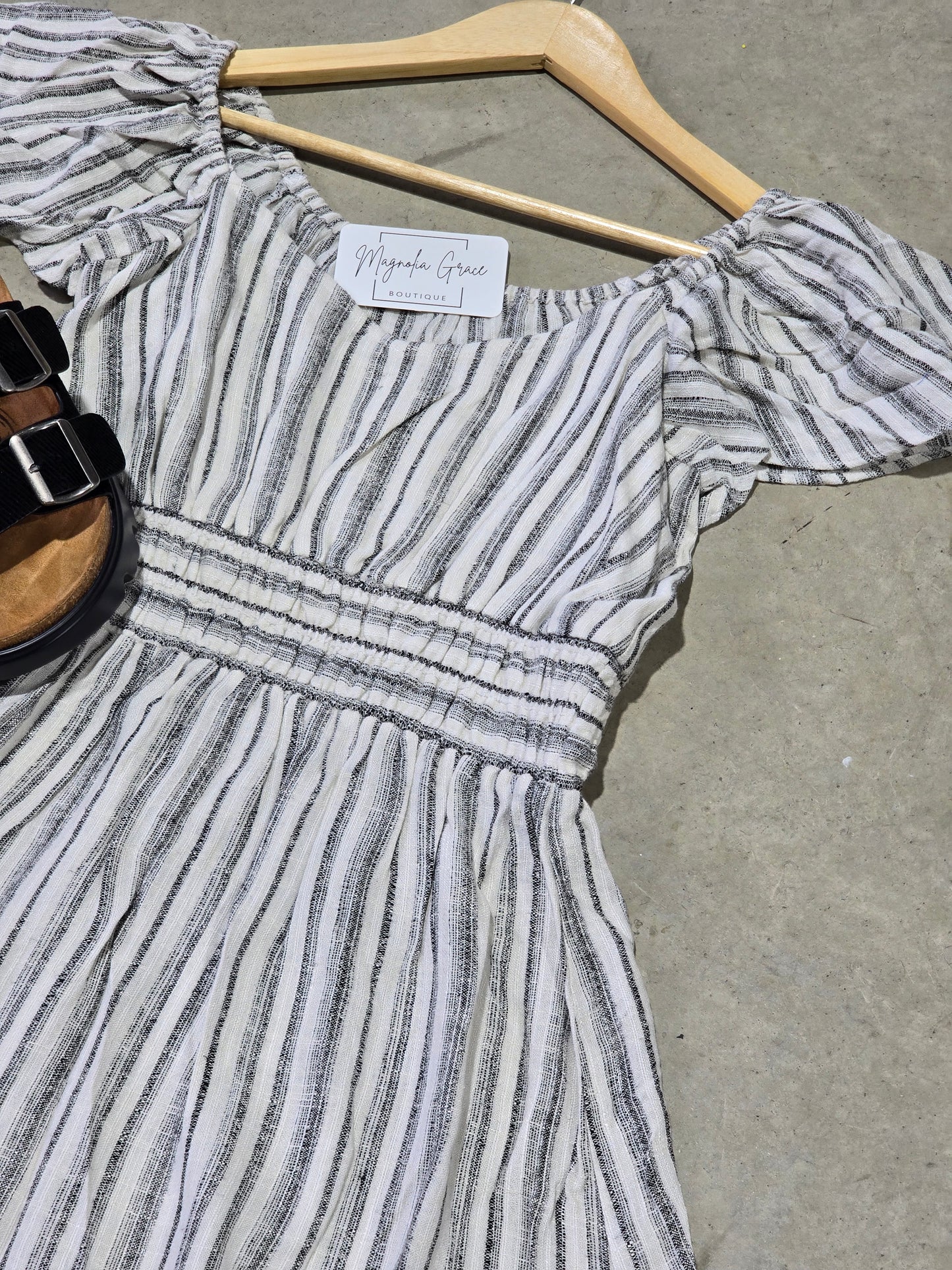 Flutter Sleeve Striped Line Dress