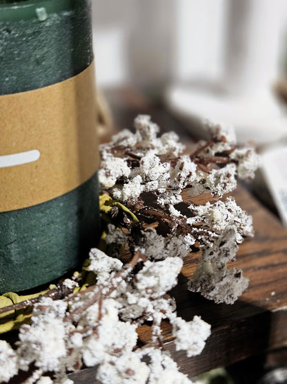 Preakness Candle Ring White