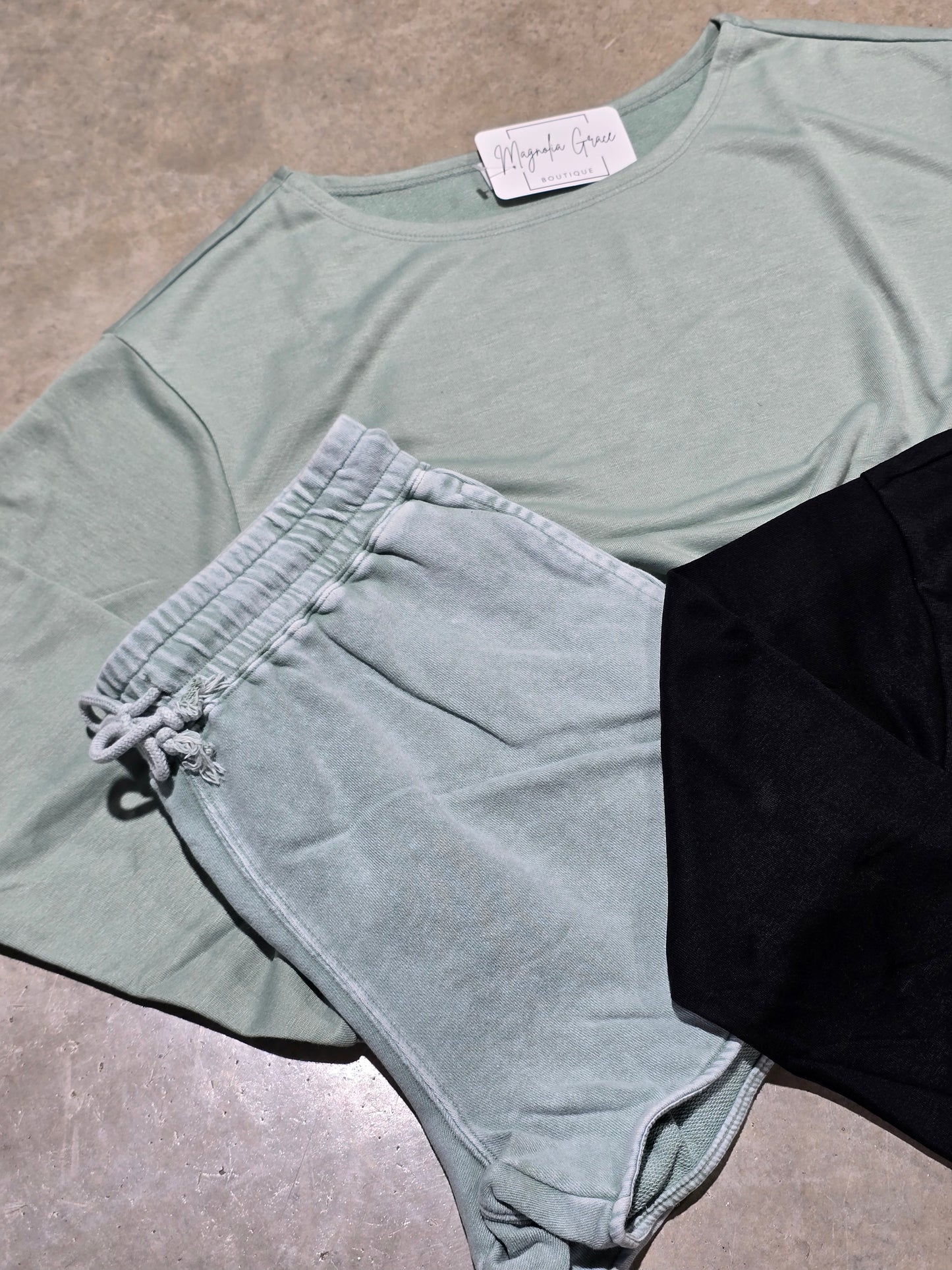 Elastic Waist Shorts Sage Green