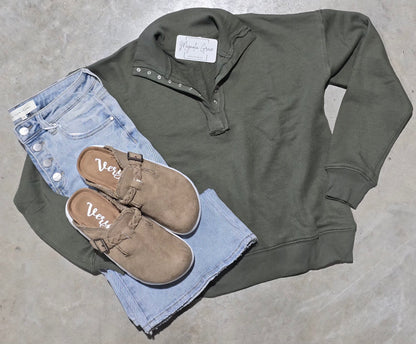Kangaroo Pocket Pullover