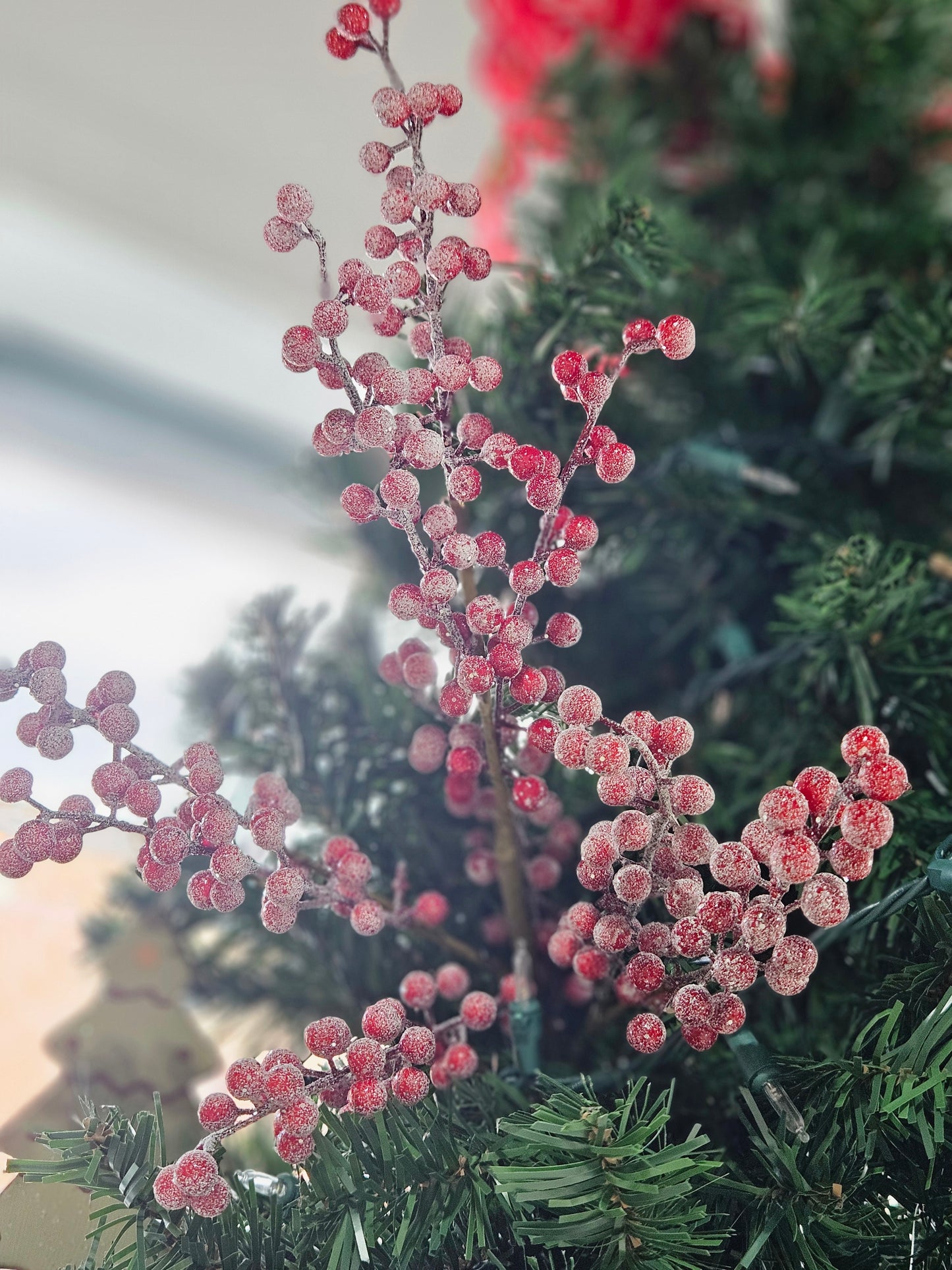 Shea 24" Glitter Berry Spray