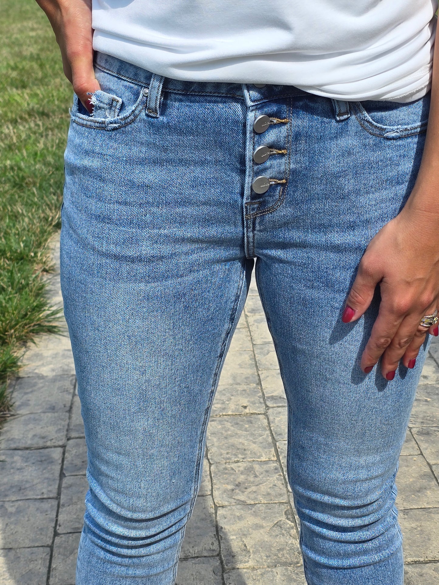 Hanna Mid Rise Skinny