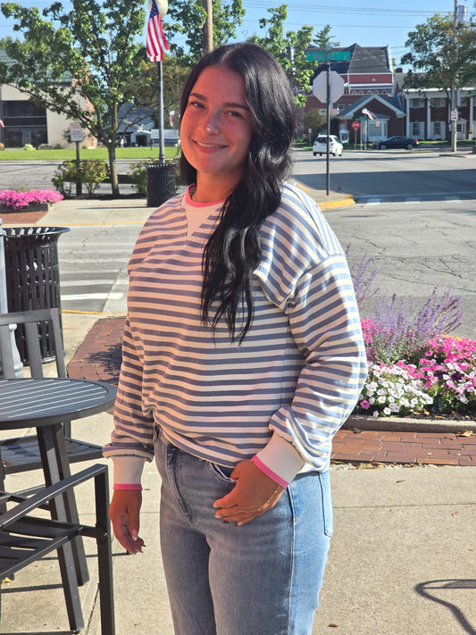 Relaxted Fit Striped Sweatshirt