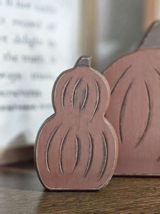 Engraved Wooden Gourd Sitter