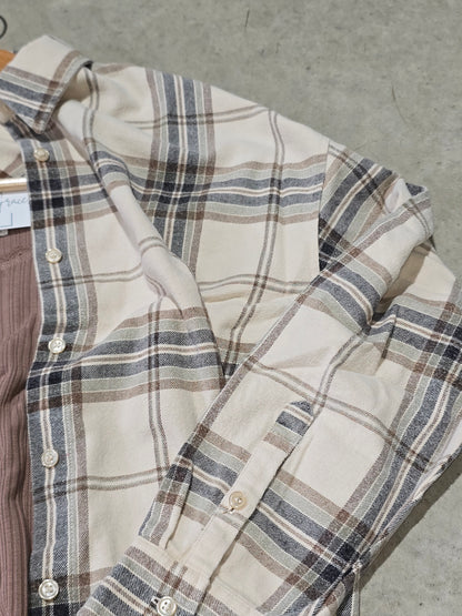 Plus Plaid Boxy Button Collared Long Sleeve Shirt