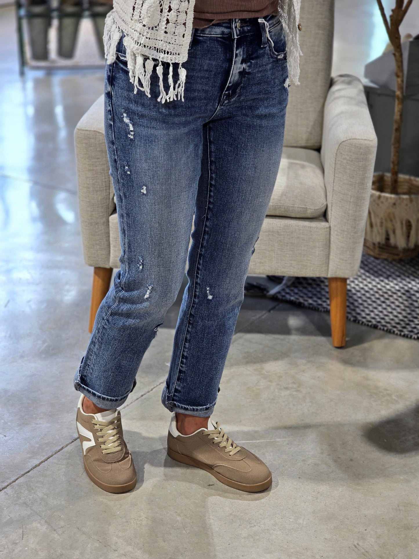 Mid Rise Stretch Straight w/ Released Hem Jeans