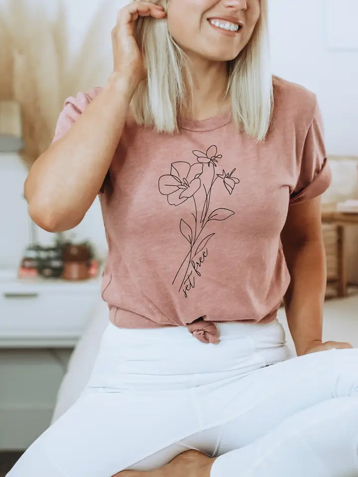 Set Free Graphic Tee